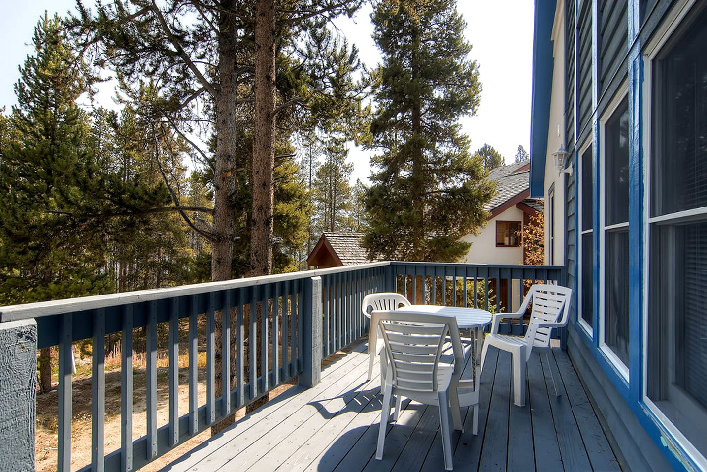 Spacious Breckenridge Cabin Rental Ideal for a Family Getaway in Colorado