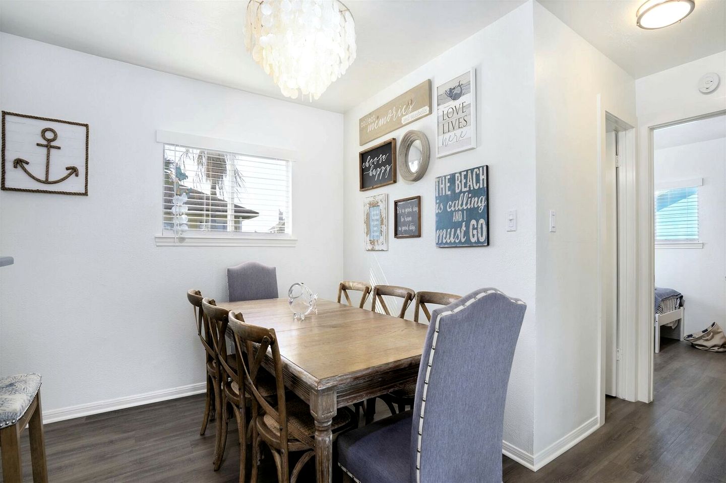 Relaxing Beach House with Incredible Sea Views for a Wonderful Family Getaway in Galveston, Texas