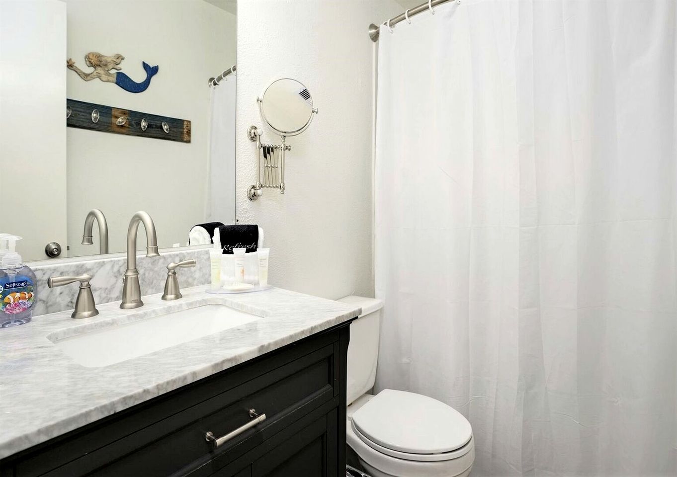 Relaxing Beach House with Incredible Sea Views for a Wonderful Family Getaway in Galveston, Texas