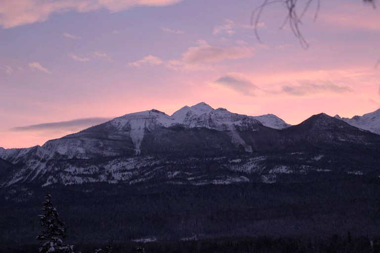 Cottages (Golden, British Columbia, Canada)