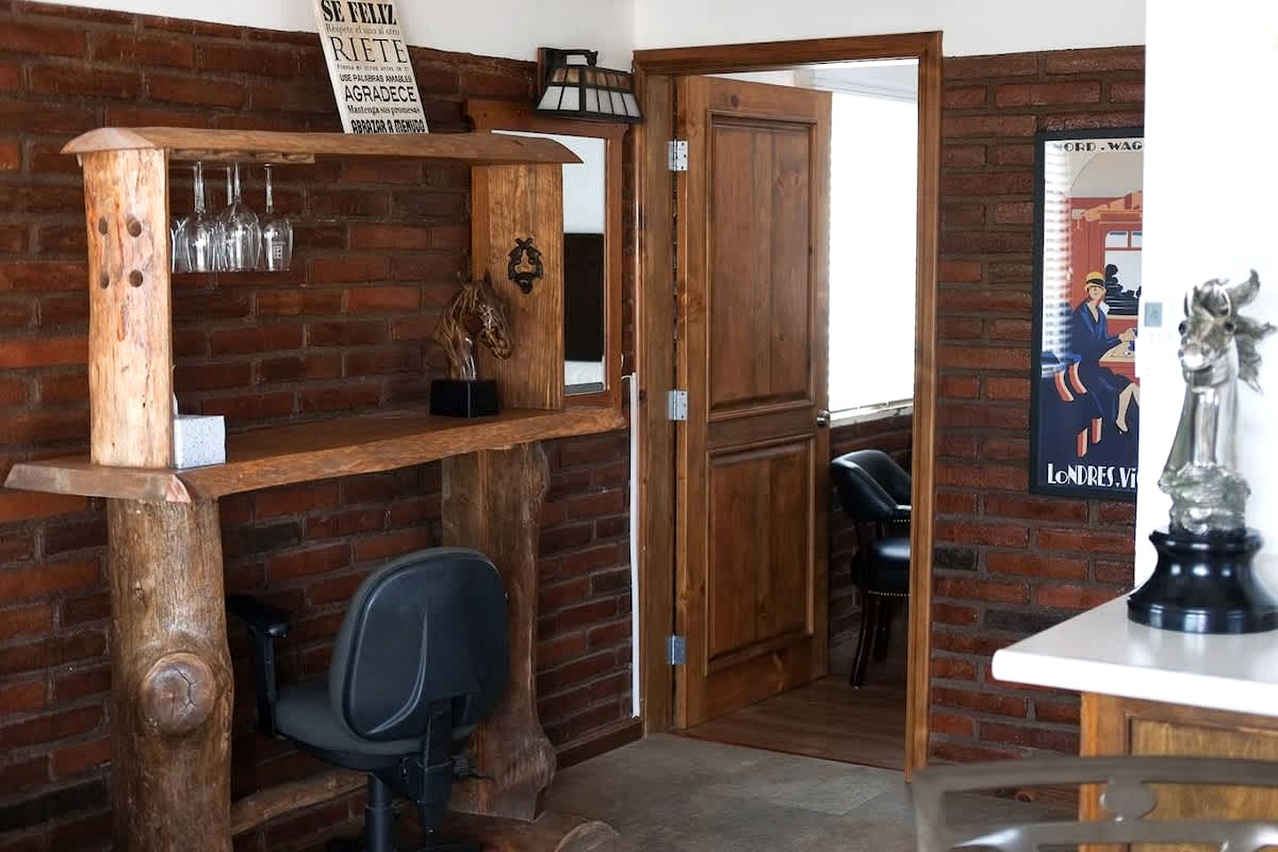 Stylish Countryside Suite with Fire Pit & Relaxing Outdoor Spaces in Baja California, Mexico