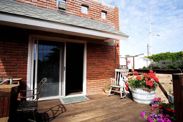 Cottages (Mexico, Valle De Guadalupe, Baja California)