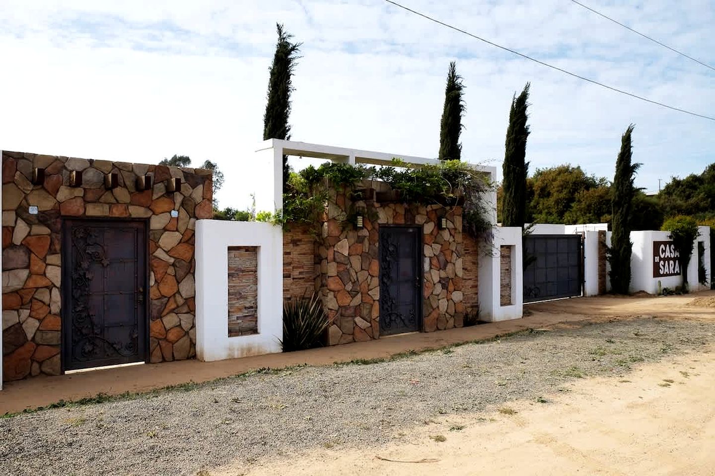 Stylish Countryside Suite with Fire Pit & Relaxing Outdoor Spaces in Baja California, Mexico