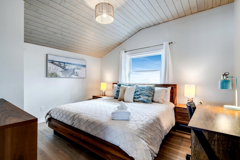 Cottages (Canada, Leamington, Ontario)