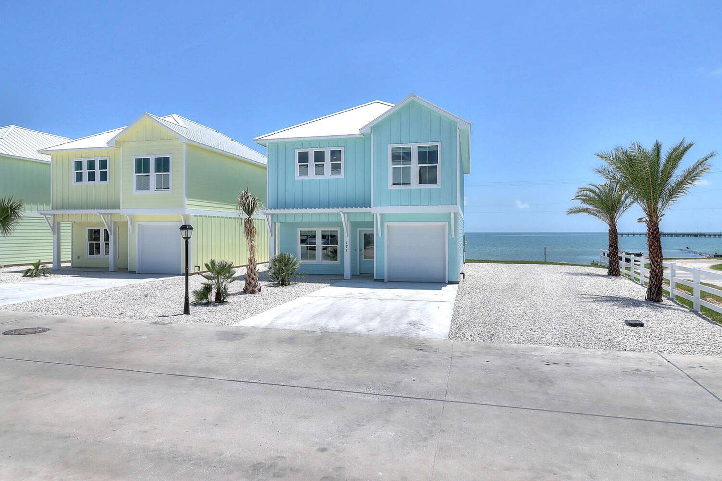 Spacious Coastal Vacation Home with Stunning Water Views near Seven Palms Resort in Fulton, Texas