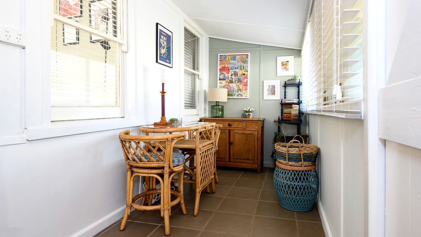 Wonderful Cabin with Fireplace in Daylesford, Victoria