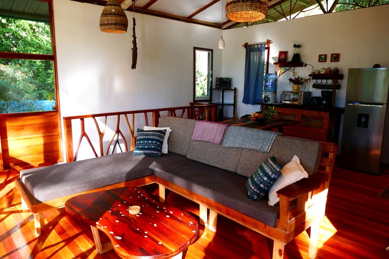 Cottages (Belize, Cristo Rey, Cayo District)