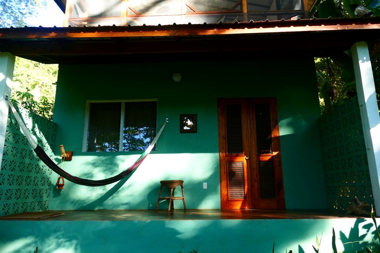 Cottages (Belize, Cristo Rey, Cayo District)