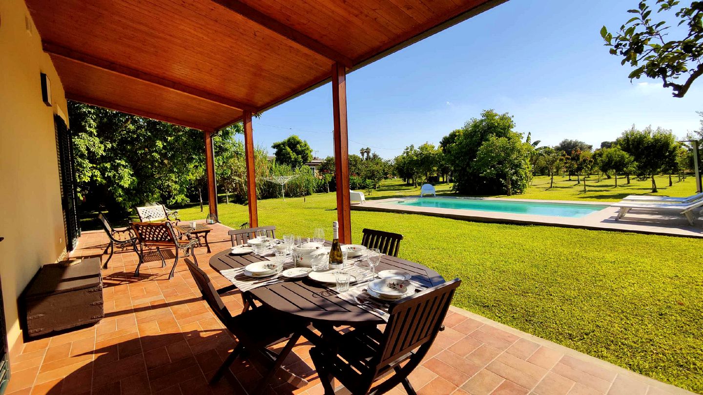 Eco-Friendly Cottage by the Sea with Pool and Picnic Space in Lido di Noto, Sicily