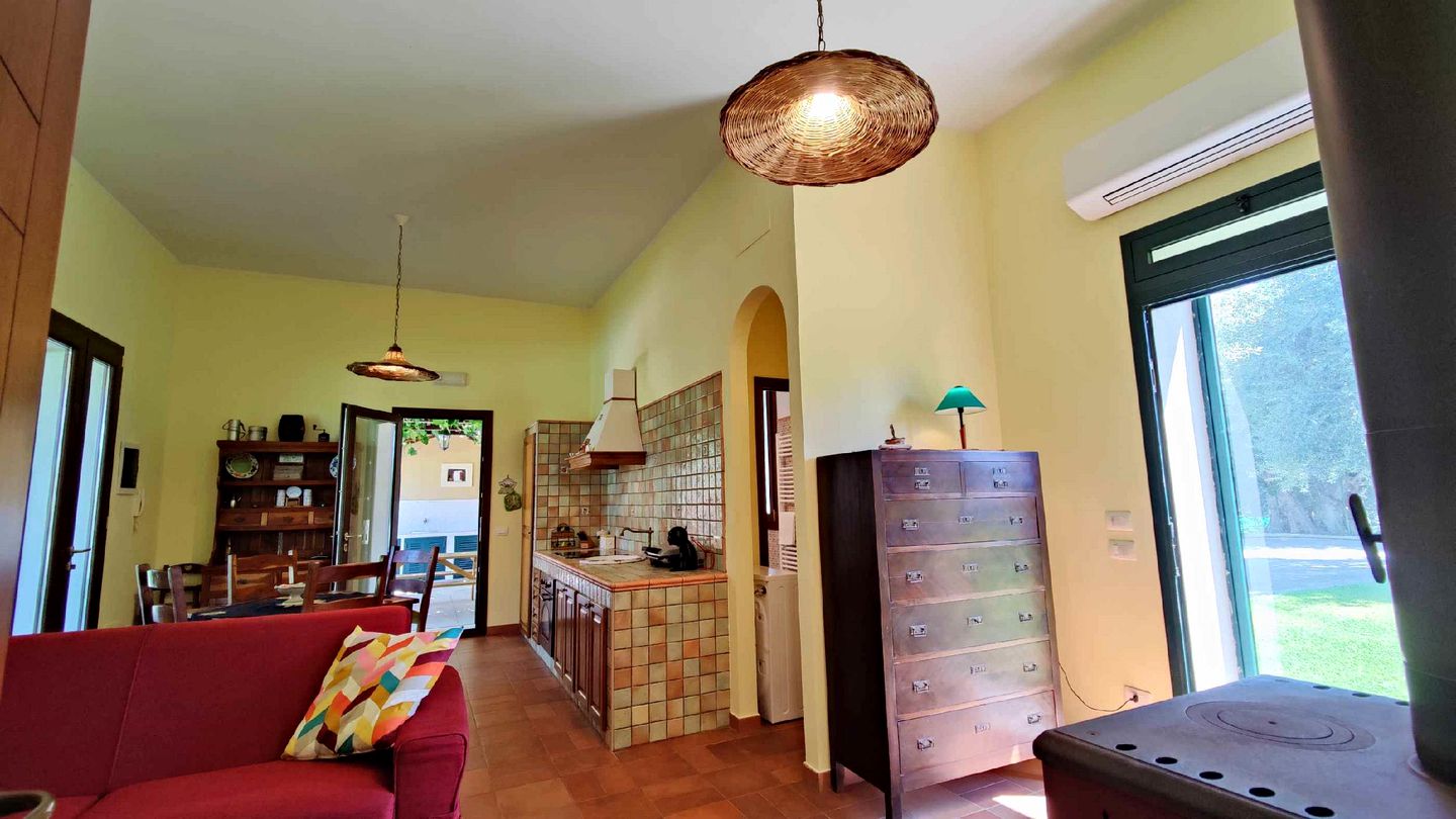 Eco-Friendly Cottage by the Sea with Pool and Picnic Space in Lido di Noto, Sicily