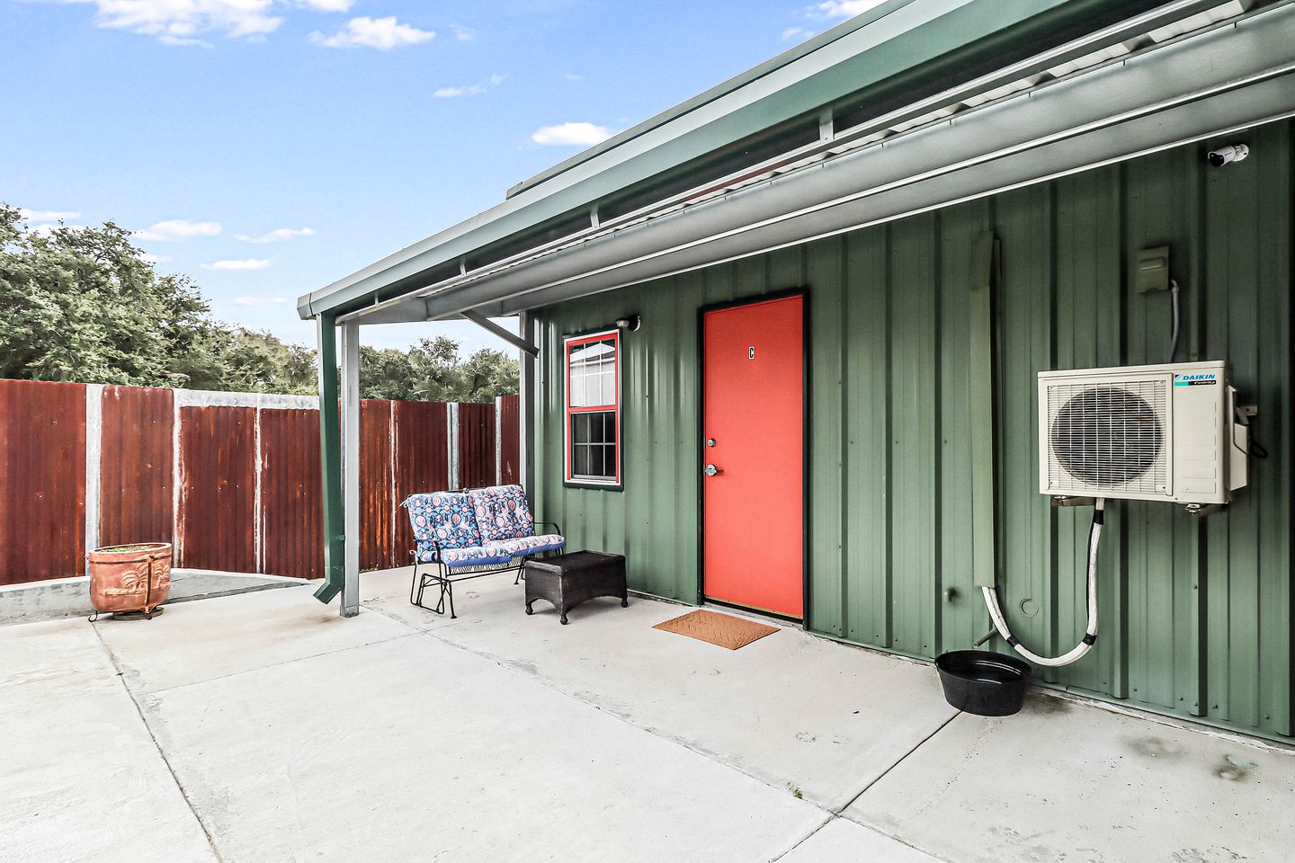 Charming Rustic Cabin with Fire Pit near Estes Cove in Rockport, Texas