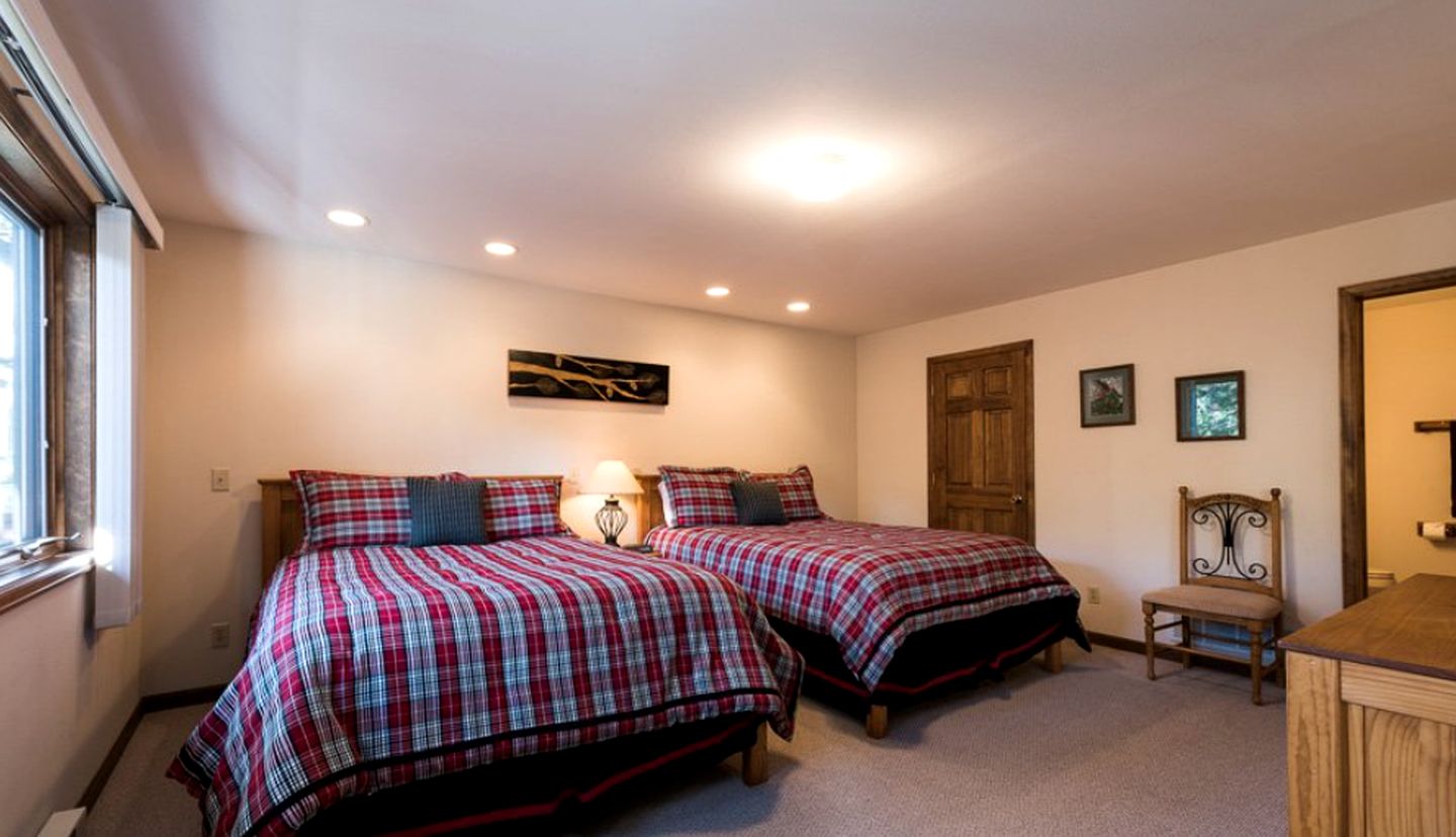 Fantastic Cabin with Stunning Views in Estes Park, Colorado