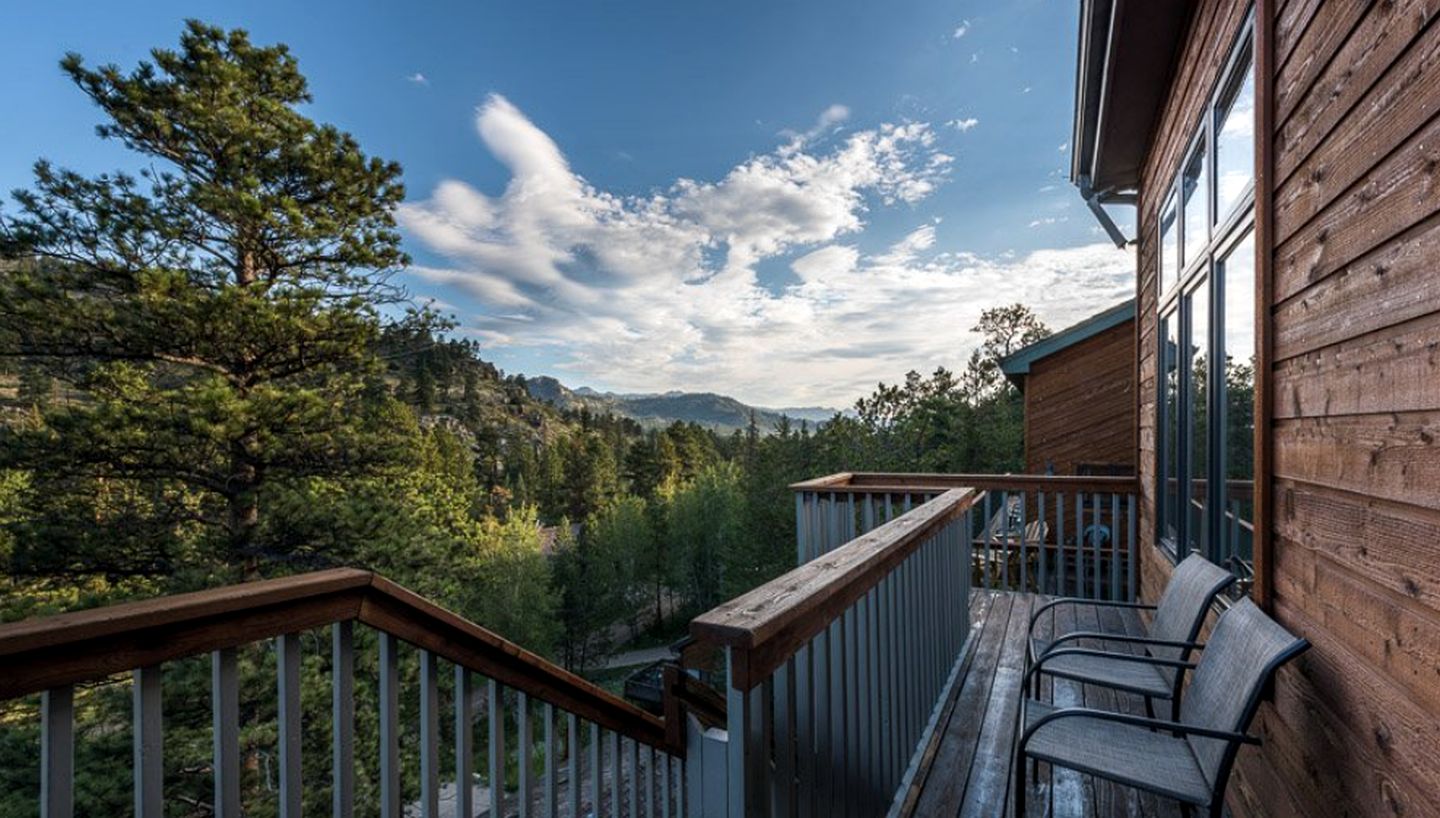 Fantastic Cabin with Stunning Views in Estes Park, Colorado