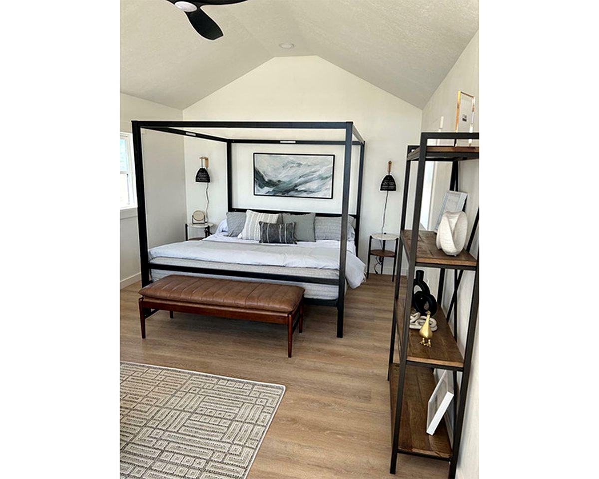 Lakeside Beach Casita - Views, Firepit, King Bed in Utah