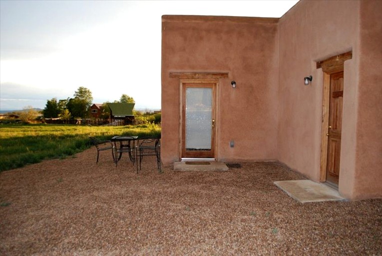 Cottages (Arroyo Seco, New Mexico, United States)