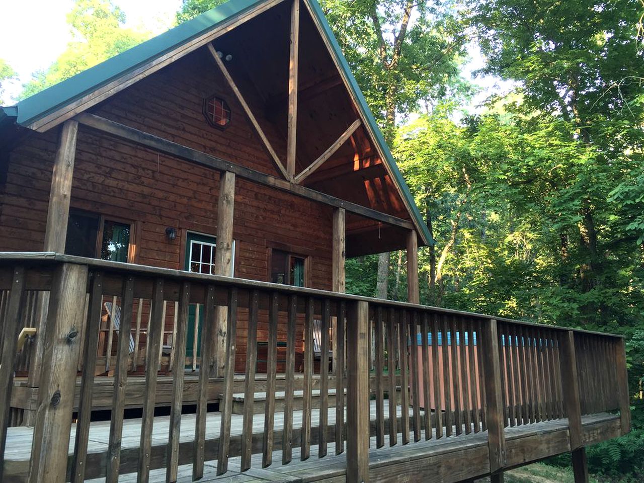 Cabin Rental next to the Shenandoah River, Victoria