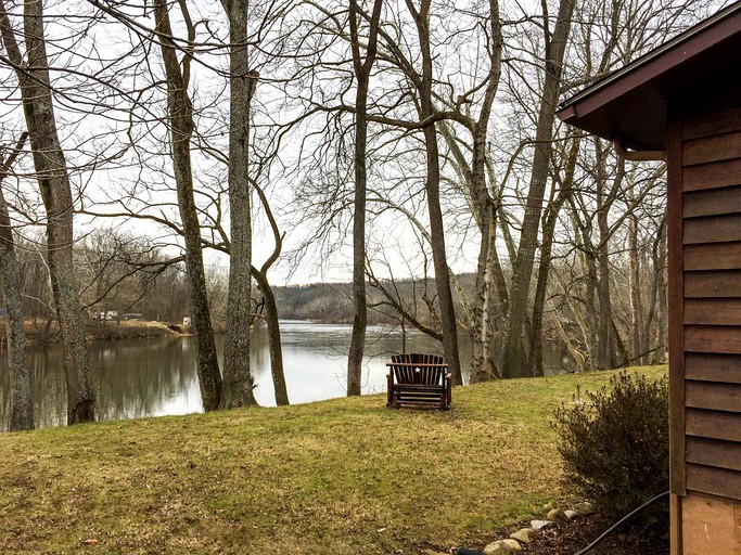 Cabins (Luray, Virginia, United States)