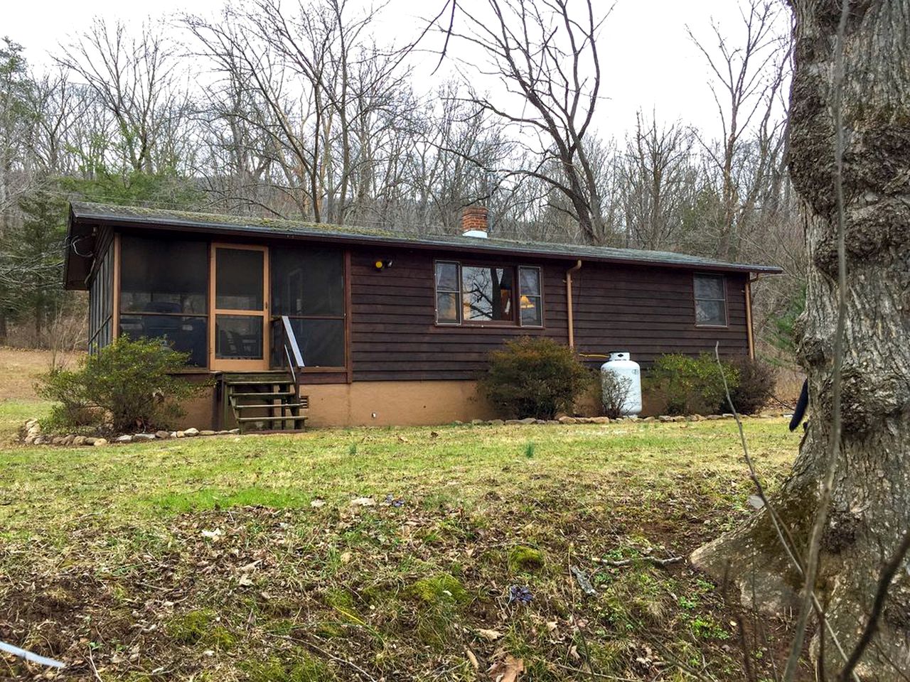 Riverfront Cabin In Shenandoah Valley Virginia