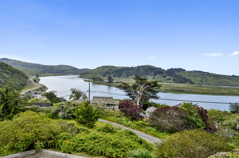 Cottages (United States of America, Jenner, California)