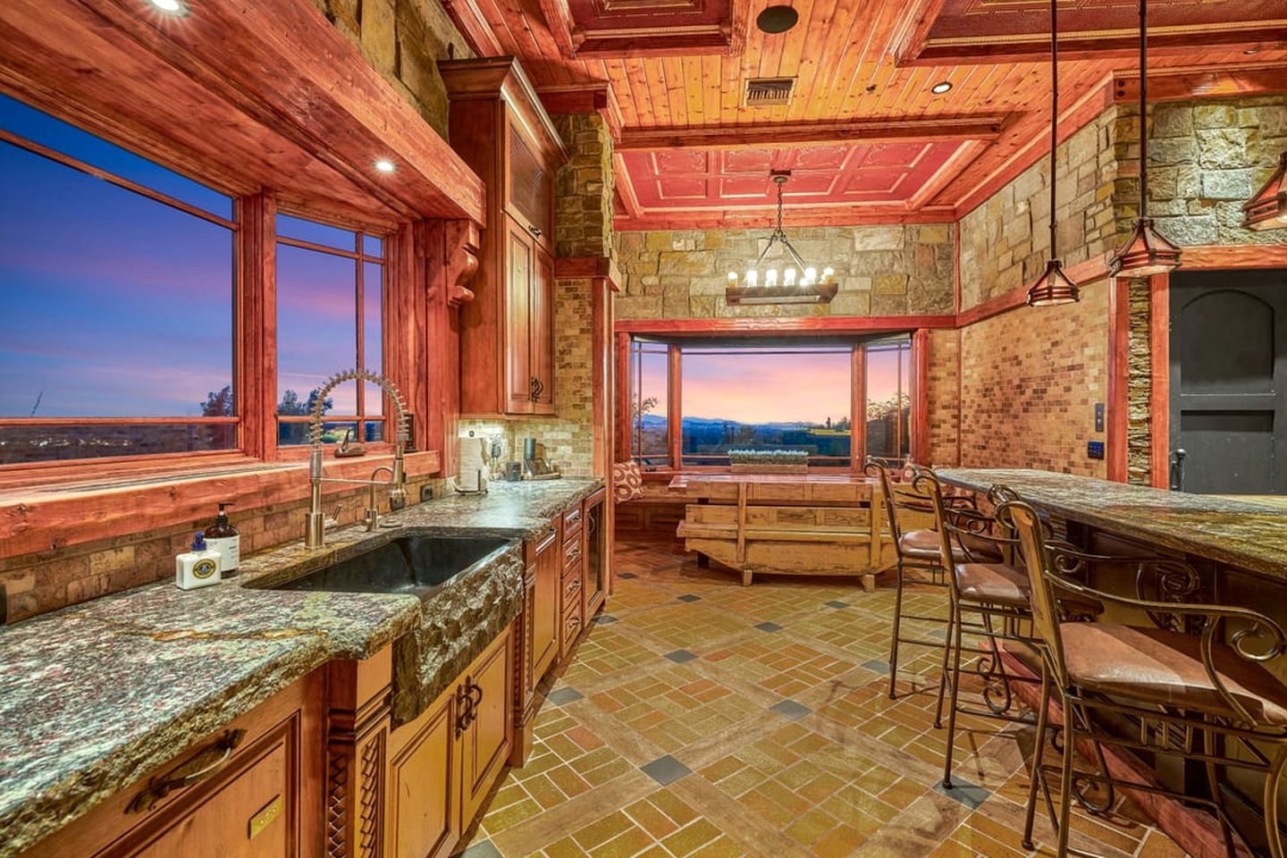 Desert Oasis with Jacuzzi and Pool on Black Mountain in Cave Creek, Arizona