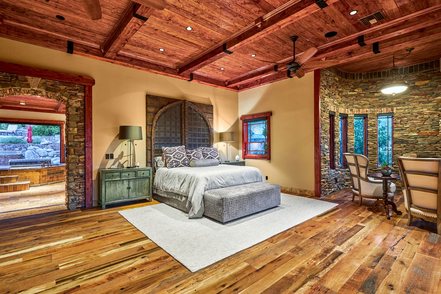 Desert Oasis with Jacuzzi and Pool on Black Mountain in Cave Creek, Arizona