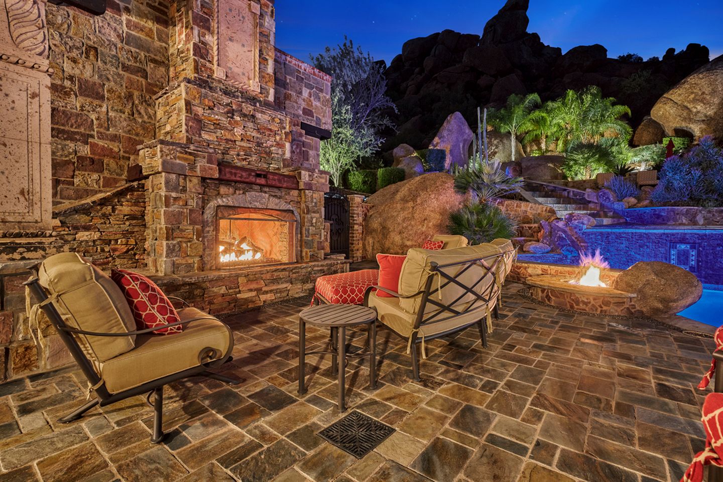 Desert Oasis with Jacuzzi and Pool on Black Mountain in Cave Creek, Arizona
