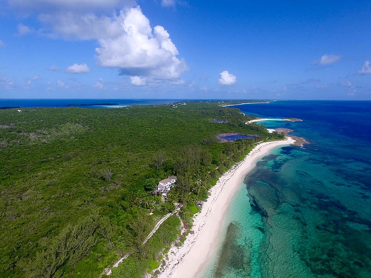 Breathtaking Vacation Rental with a Private Beach on Eleuthera Island, Bahamas