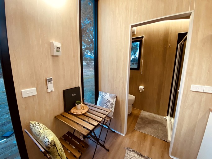 Tiny Houses (Australia, Taggerty, Victoria)