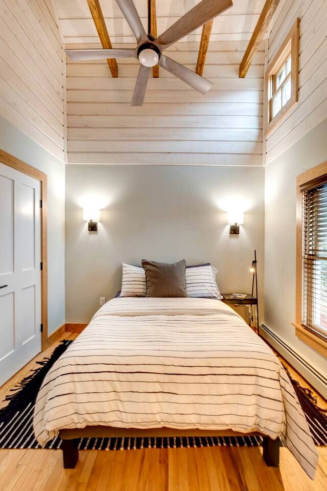 Peaceful Village Retreat with Fireplace, Deck Dining & Mountain Sunsets in Margaretville, New York