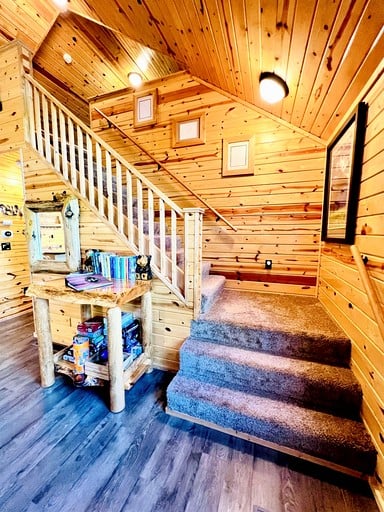 Cabins (United States of America, --, Wisconsin)