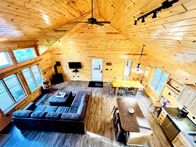 Cabins (United States of America, --, Wisconsin)