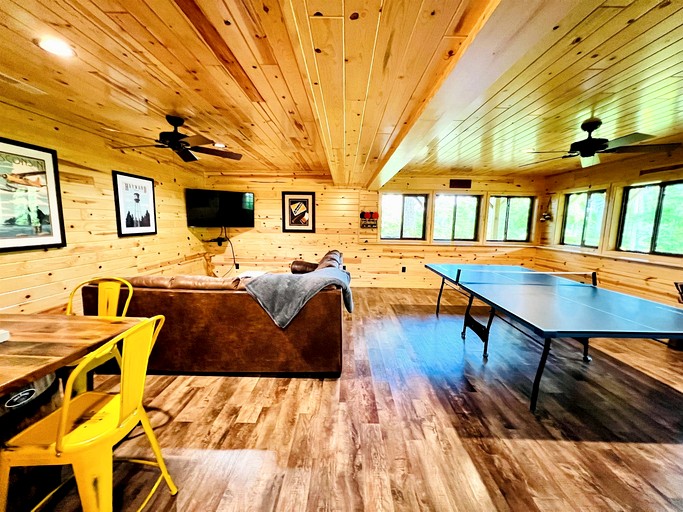 Cabins (United States of America, Stone Lake, Wisconsin)