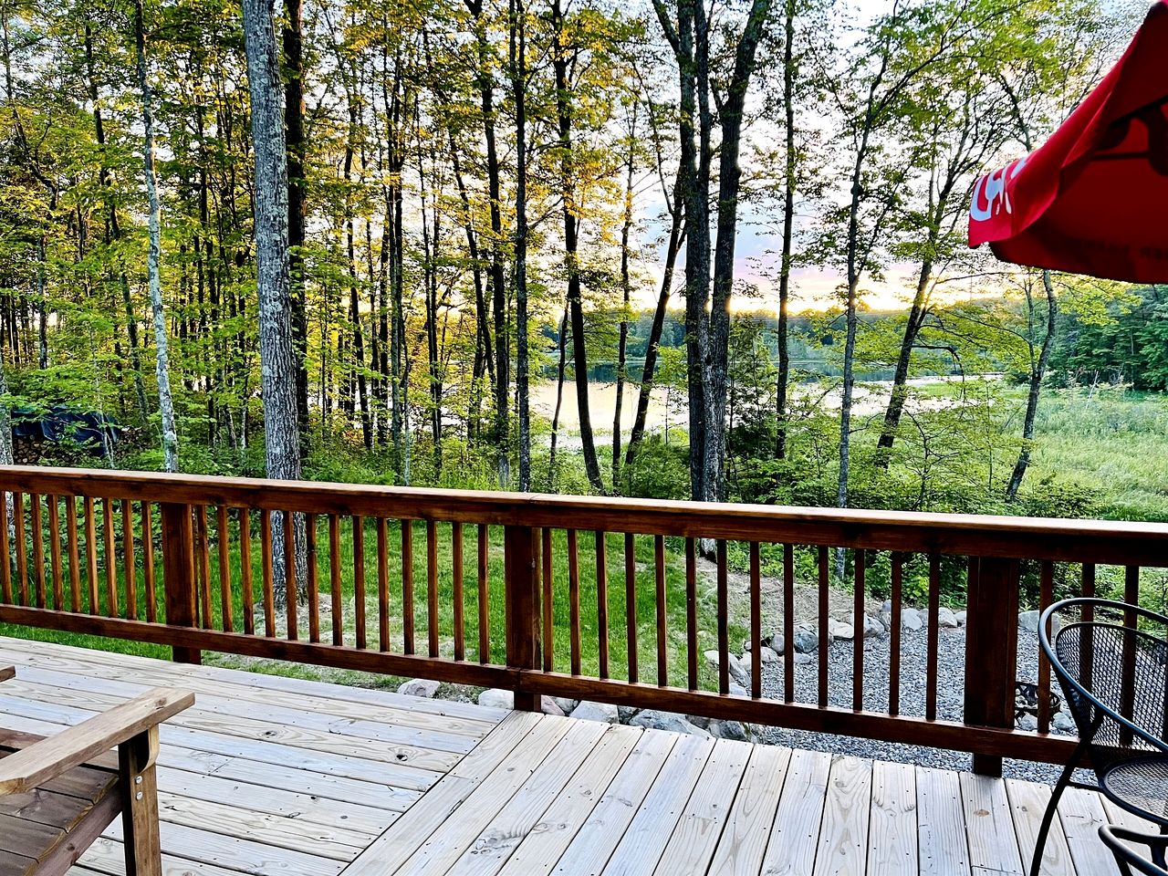 Group Lake Cabin with Ping Pong Table Loaded with Kayaks in Wisconsin