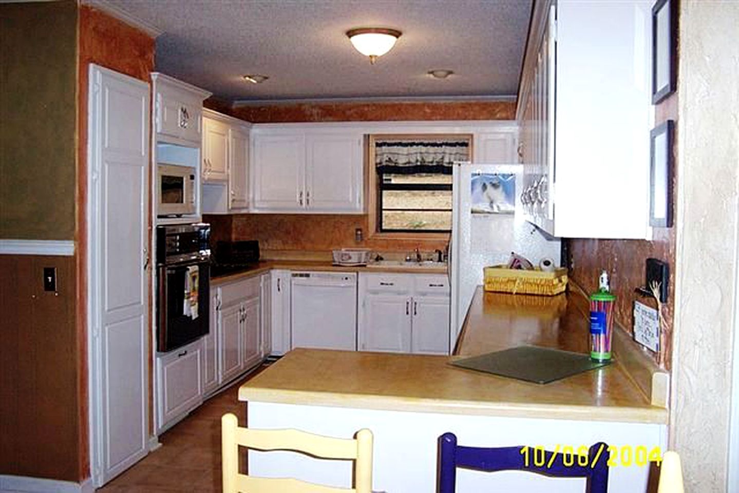 Waterfront Cottage with Private Beach on Tennessee River in Guntersville, Alabama