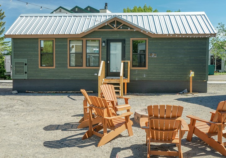 Tiny Houses (Mesa, Colorado, United States)