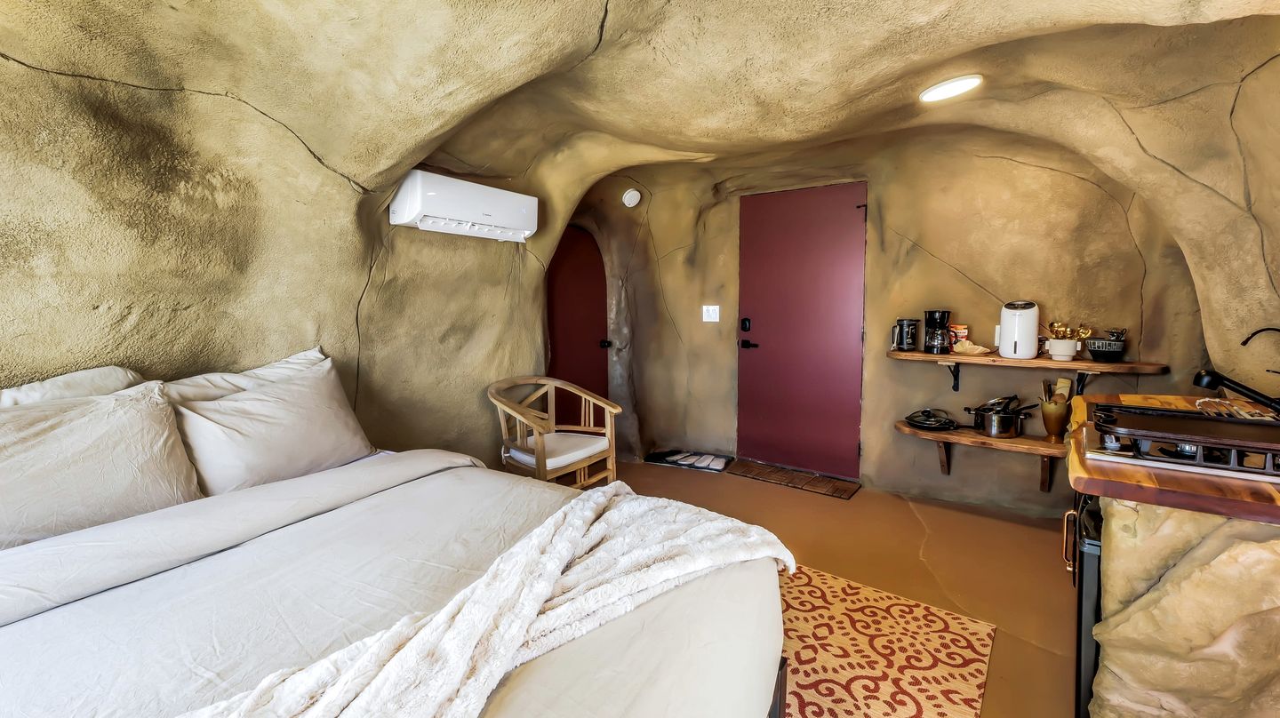 Unique Cave with Incredible Desert Panoramic Views in Utah