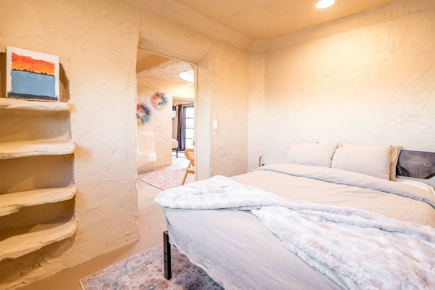Luxury Cave Fantastic for a Great Glamping Experience in Utah