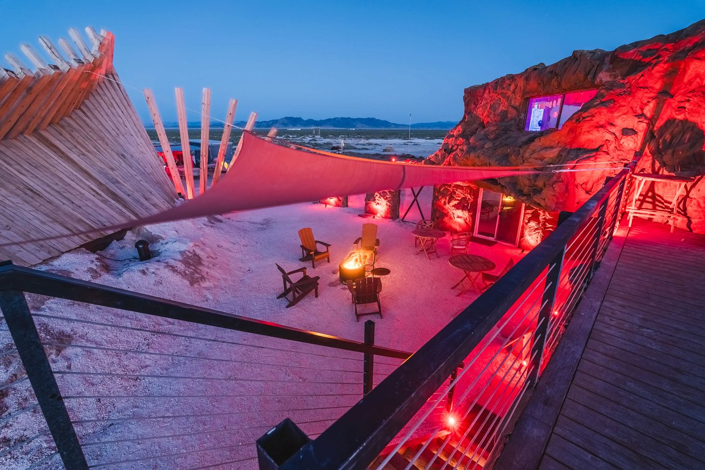 Luxury Cave Fantastic for a Great Glamping Experience in Utah