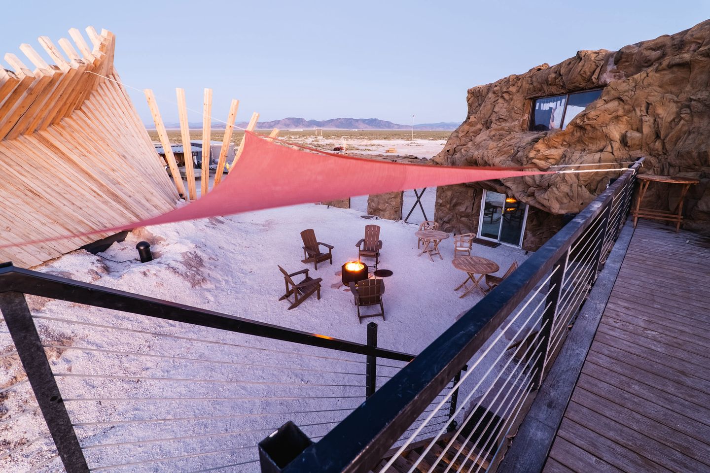 Luxury Cave Fantastic for a Great Glamping Experience in Utah
