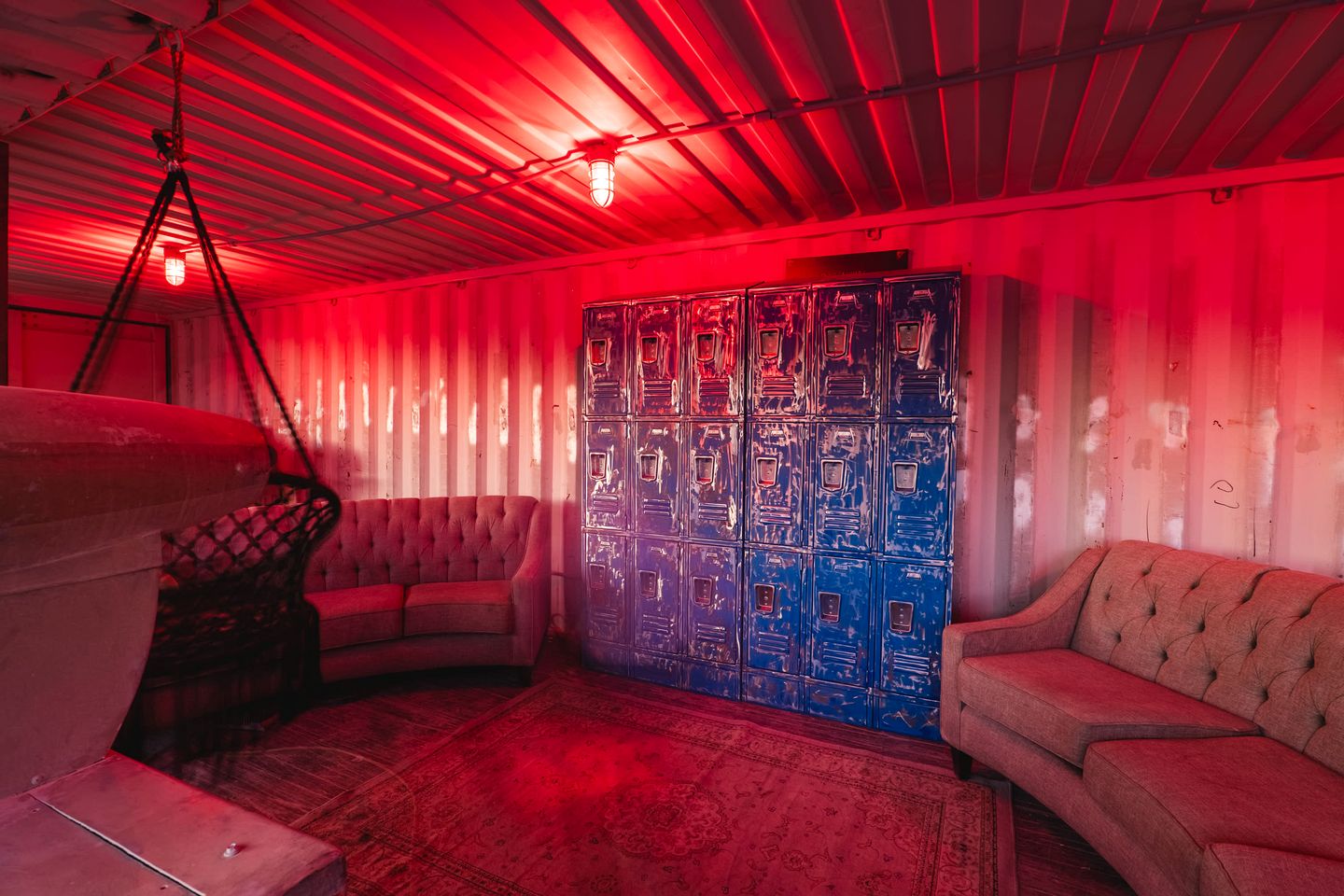 Luxury Cave Fantastic for a Great Glamping Experience in Utah