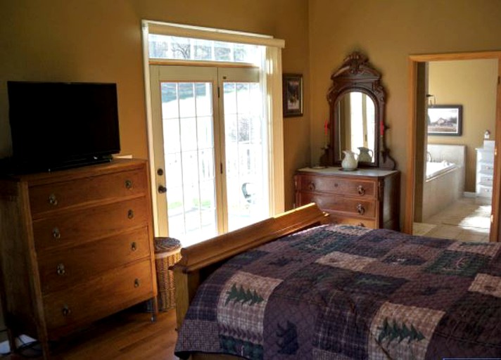 Nature Lodges (Lewisburg, West Virginia, United States)