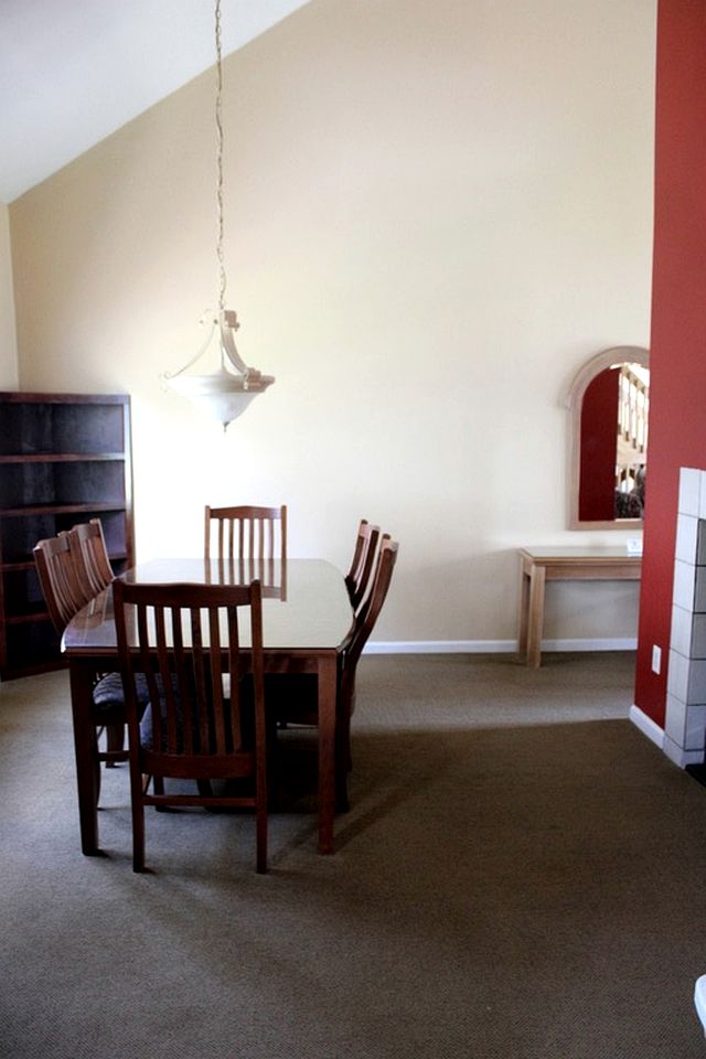Fully Stocked Rental with Lake Views in NY
