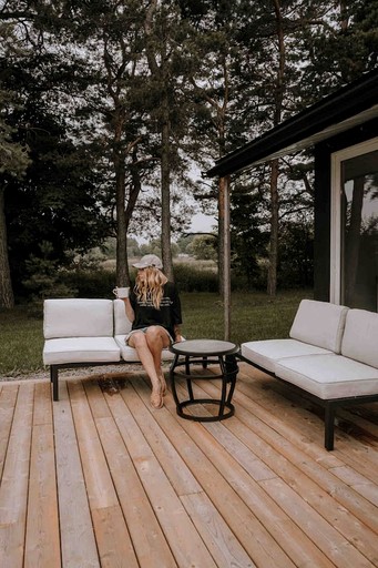 Cottages (Canada, Prince Edward, Ontario)