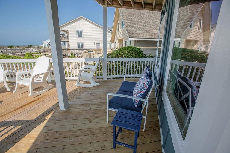 Spacious Oceanview Cottage Rental with a Private Pool Close to Secession, North Carolina | Vacation Rentals (Holden Beach, North Carolina, United Stat