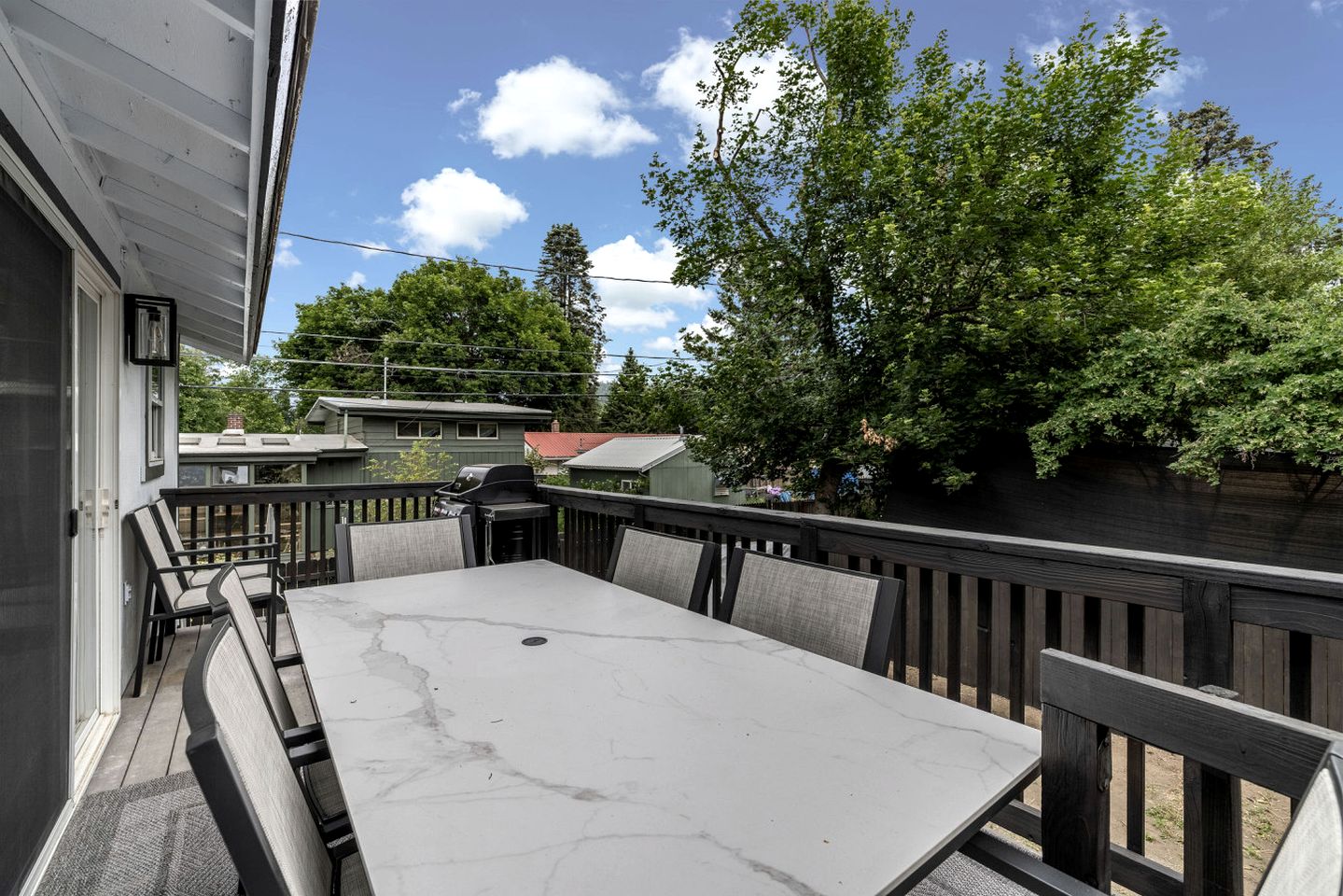 Delightful Lake Escape in the Heart of Coeur d’Alene, Idaho