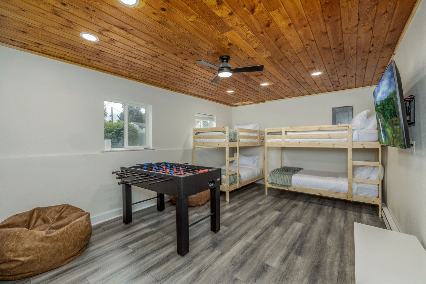 Delightful Lake Escape in the Heart of Coeur d’Alene, Idaho