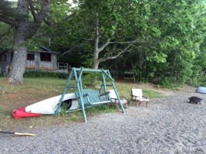 Cabins (Ellsworth, Maine, United States)