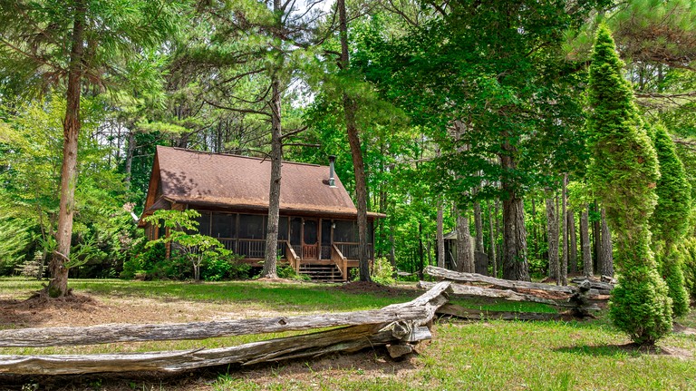Cabins (United States of America, Mentone, Alabama)