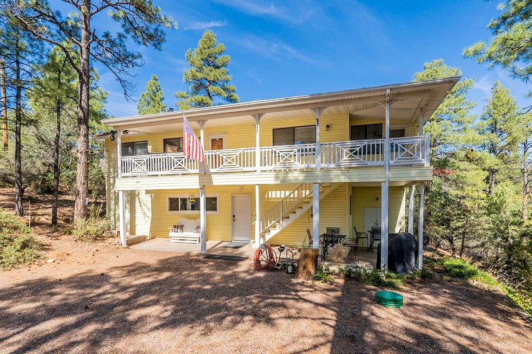 Breathtaking Cottage Secluded in a Privileged Area in Show Low, Arizona