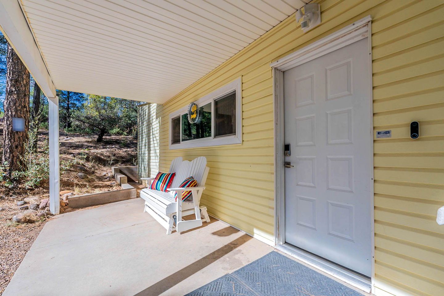 Breathtaking Cottage Secluded in a Privileged Area in Show Low, Arizona